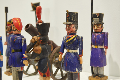 장난감 수집가의 벨기에 이야기: 브뤼셀 토이 뮤지엄 소장품을 만나는 유럽의 놀이문화