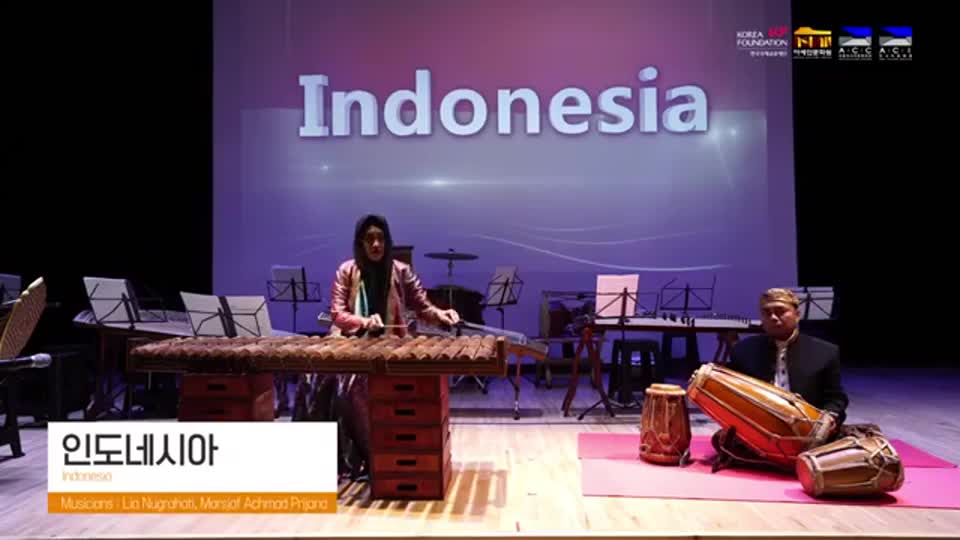 <font color='red'>아시아</font>전통오케스트라의 인도네시아 악기 연주