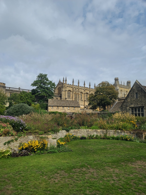 중세풍의 건물이 있는 옥스포드1