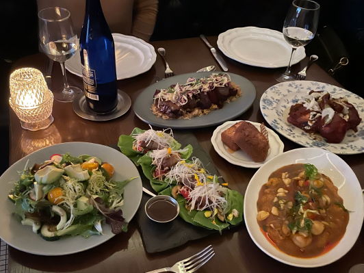 스테이, 샐러드 등