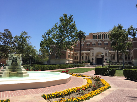 Figure 2. 한국학 도서관이 위치한 Doheny Memorial Library