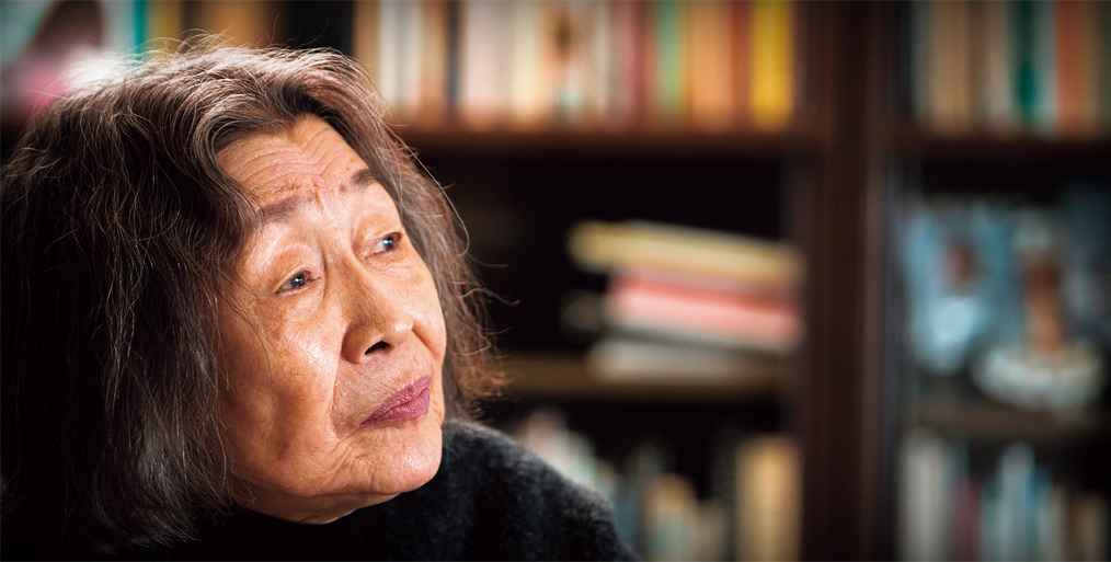 무대미술가 이병복, 반세기 한국 연극의 지표가 되다