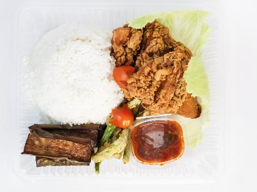 Nasi Katok: A Hearty Street Food