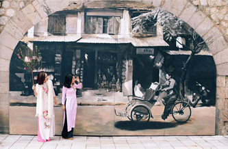한-베 수교 25주년 기념, 하노이 중심에 벽화거리 꾸며