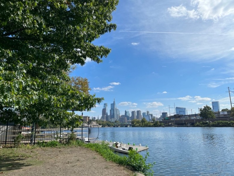 Schuylkill River 너머로 보이는 센터 시티