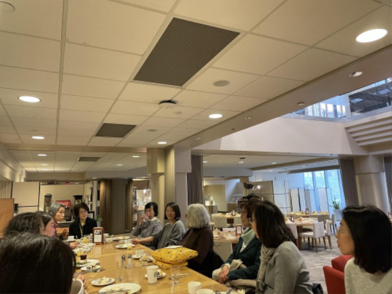 도서관과 학국학센터에서 열리는 미팅과 세미나