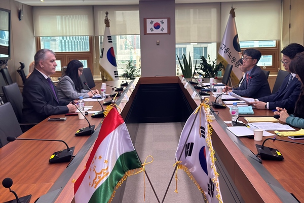 Dar-Seul-Haritai-ro-i-amalishavii-Nizomi-i-ozati-shu-lro-baroi-To-ikiston-barras-namudand.jpg