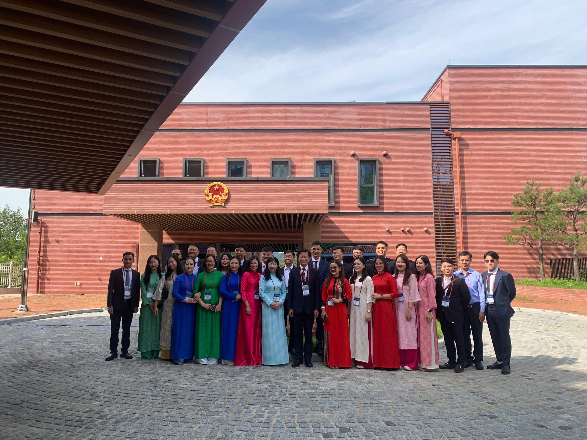 Xin chào, Korea!
🌏 2025 KF Korea–Vietnam Youth Le